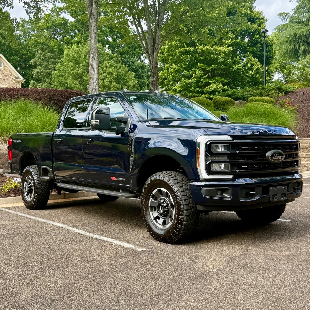 2024 Ford F-250 Lariat 4x4 Crew Cab 6-3/4' Box's photo